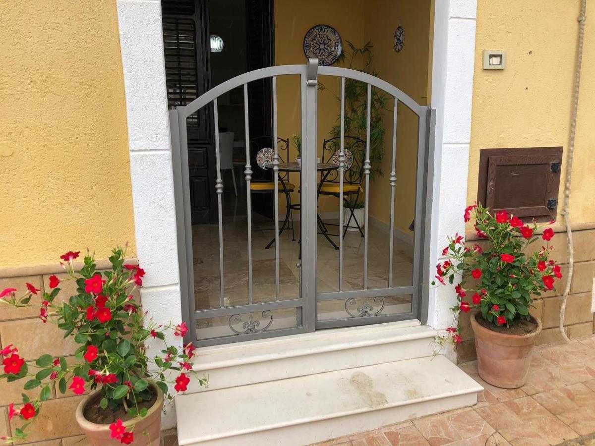 Casa Vacanze Makari Trappeto  Exterior photo